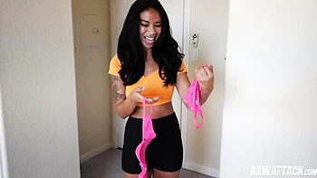 Tattooed Ameena Green sucks big cock deep at home
