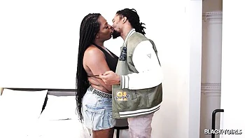 Yaya's Black Tgirl Gets Fucked Bareback