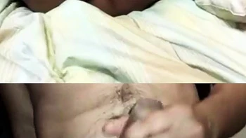 Hot Indian Brunette Masturbates on Cam