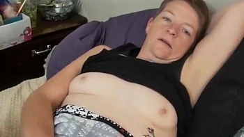 Big Ass Milf Solo Squirt And Double Orgasms