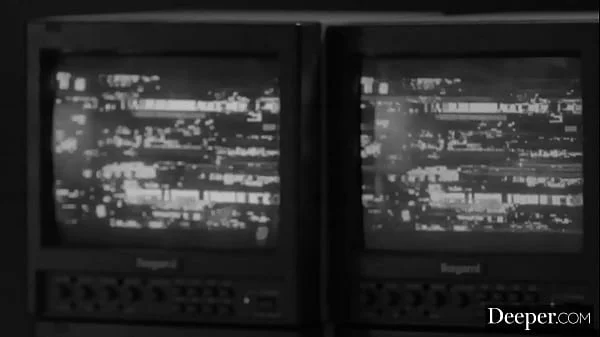 Deeper. Unstoppable Maitland has crazy anal with stranger