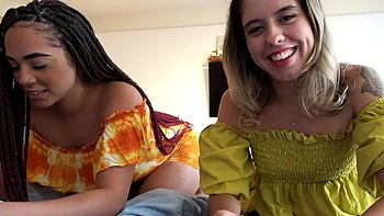 Hot ebony teens Scarlett Taylor and Naomi in wild group action